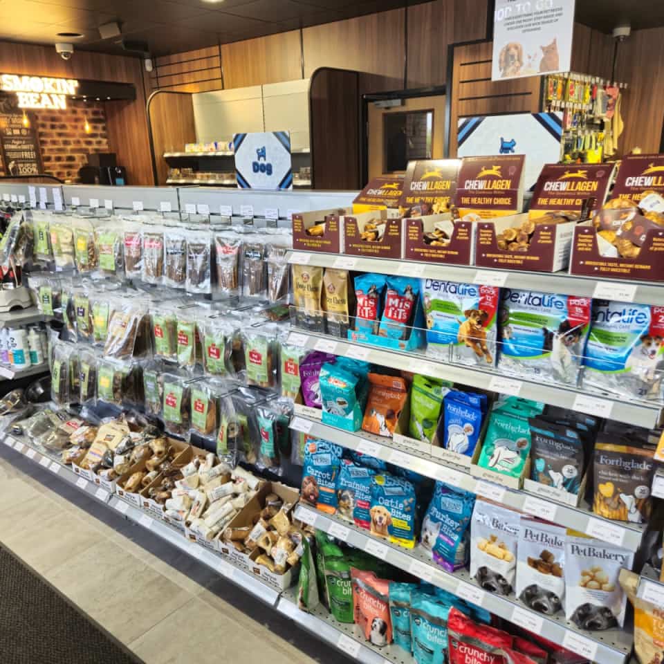 An image of the Wallis Pet Supplies store